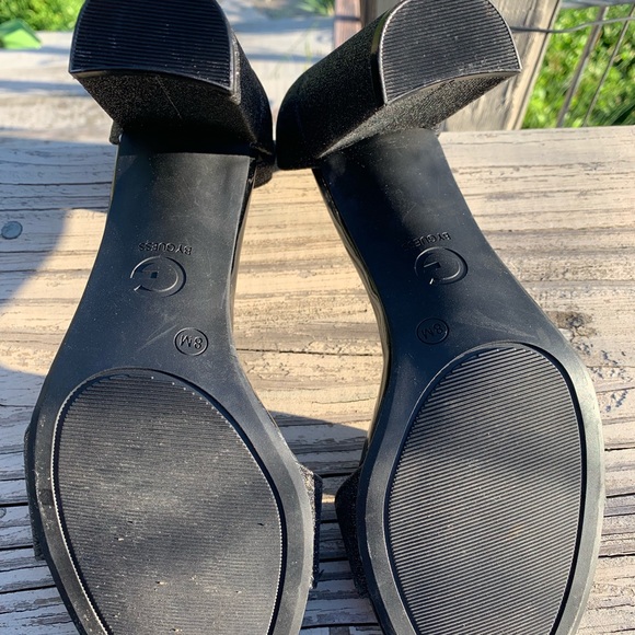 Block heel sandals - Picture 5 of 5